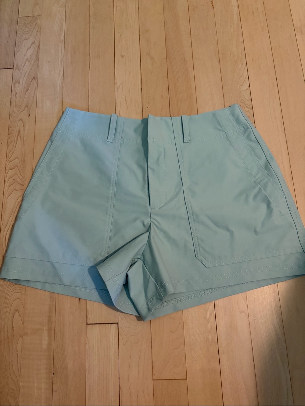 Athleta Skyline High Rise Tailored 4” Short